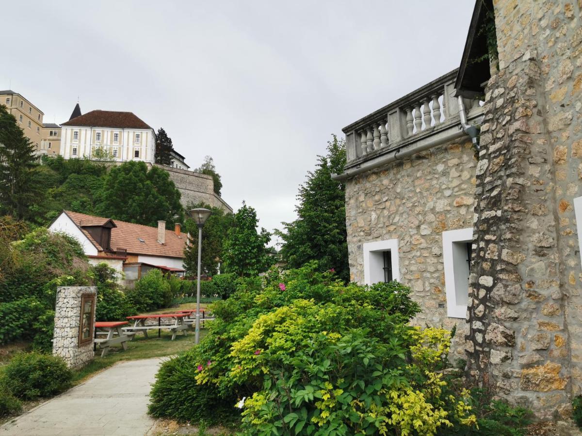 B6 Apartman Veszprém Dış mekan fotoğraf